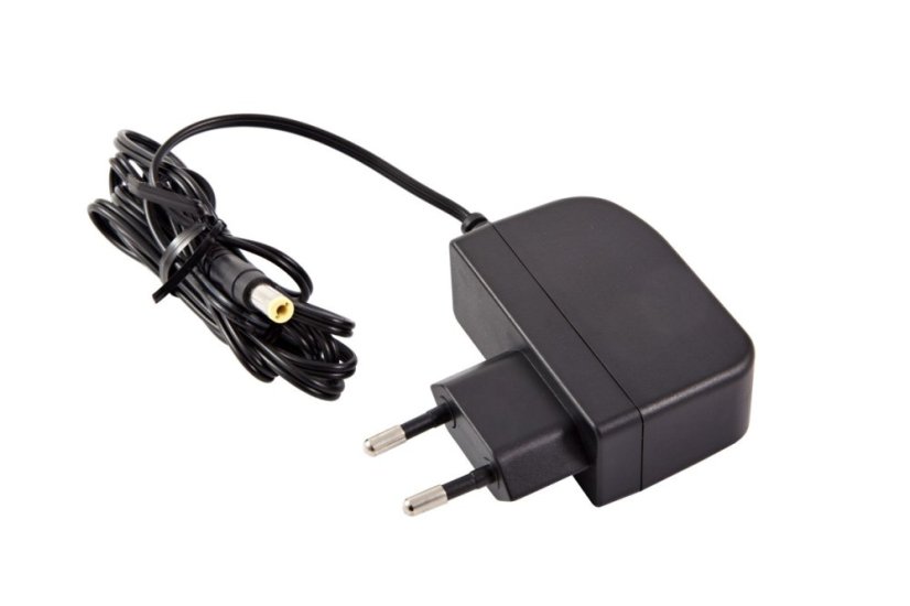 Spínaný napájecí adaptér 12V / 0,5A