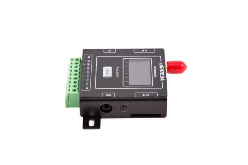 uGATE3A - GSM komunikátor s kovovou krabičkou a OLED displejem